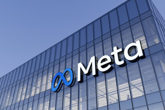 Meta’nın Bir Yıllık Metaverse Zararı 13,7 Milyar Dolar: Uzun Vadeli Düşünüyor