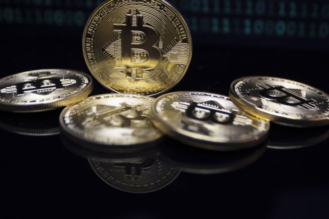 Popüler Analist Açıkladı: Bitcoin Haftalık Grafiğinde Bir İlk Gerçekleşti