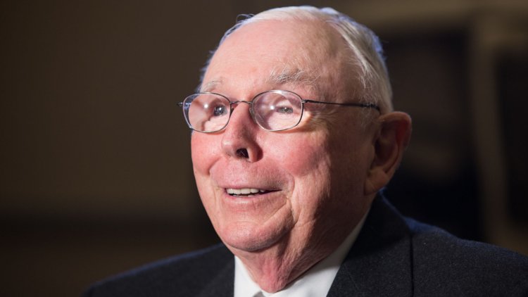 Warren Buffet’ın Sağ Kolu Ünlü Milyarderden Bitcoin Çağrısı: Çin’i Örnek Alın!