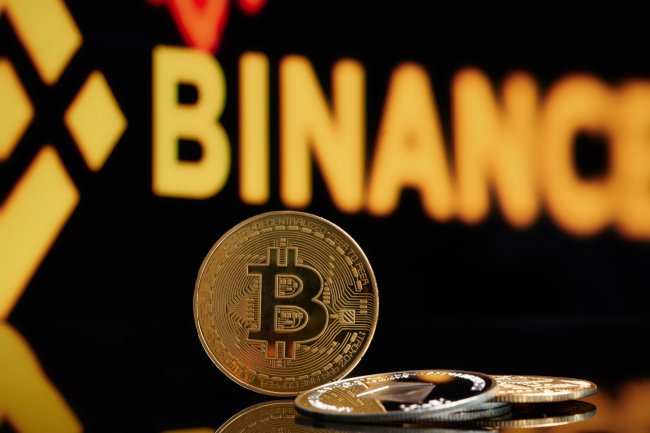 Binance Spot İşlemleri Durdurdu: Bitcoin Fiyatında Hareketlilik!
