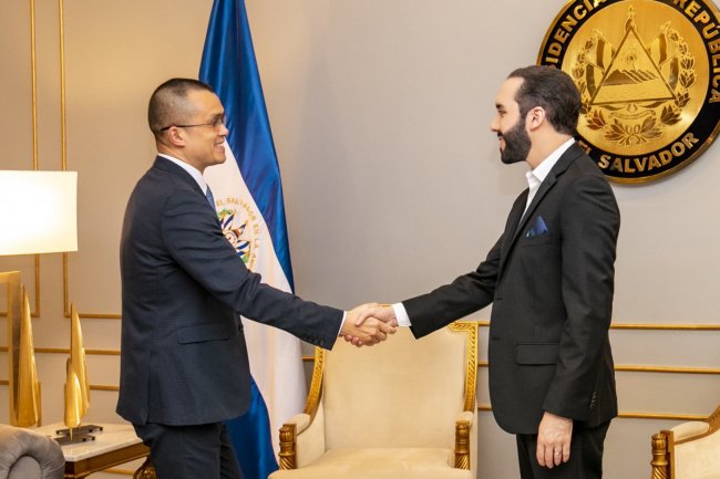 El Salvador Başkanı Nayib Bukele Yeni Hamlesini Açıkladı: Binance CEO’sundan Destek
