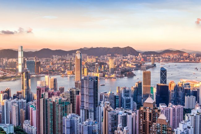 Hong Kong Bu Yıl 8 Kripto Şirketine Lisans Verebilir