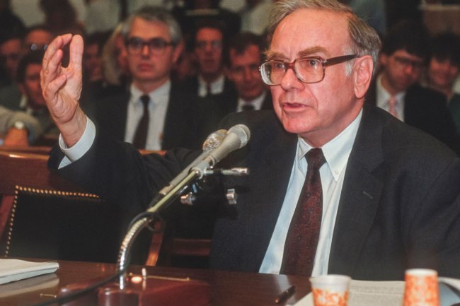 Warren Buffet Yine Bitcoin’i Ele Aldı: Kumar Token’ı Benzetmesi!