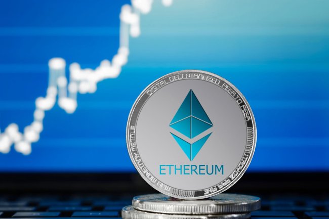 Bloomberg Analisti Yanıtladı: Ethereum Yükselişi Bir Boğa Mı Düzeltme Mi?