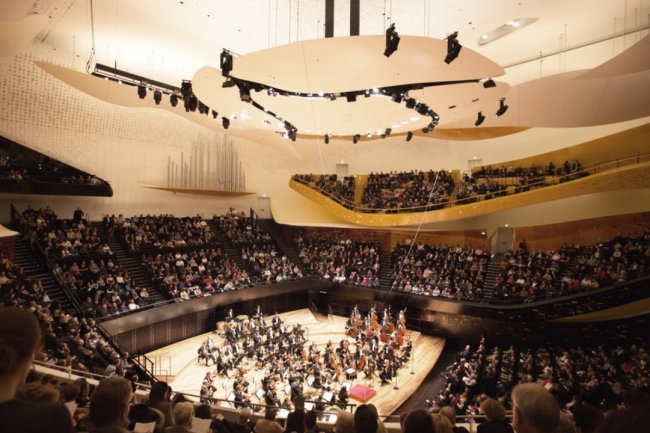 Koleksiyon Mobilya Paris’e Sandalye Satacak