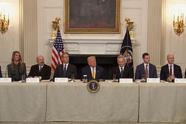 SON DAKİKA: ABD Başkanı Trump, Bitcoin Zirvesinde Konuşuyor! CANLI Aktarıyoruz…