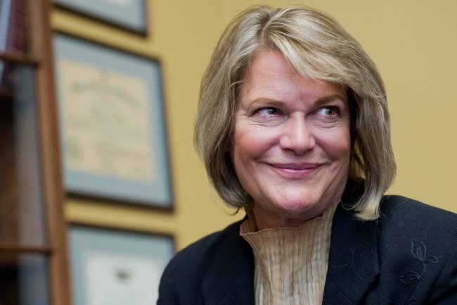 Dakikalar Önce ABD Senatörü Lummis’den Bitcoin’e (BTC) Güzel Haber Geldi!