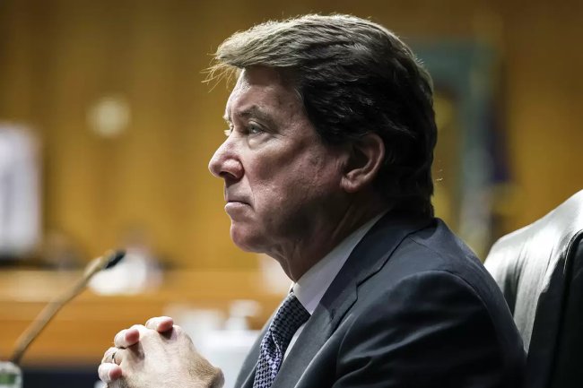 SON DAKİKA: ABD Senatörü, Bitcoin’i (BTC) Yerdi Bu Kripto Varlıkları Övdü!