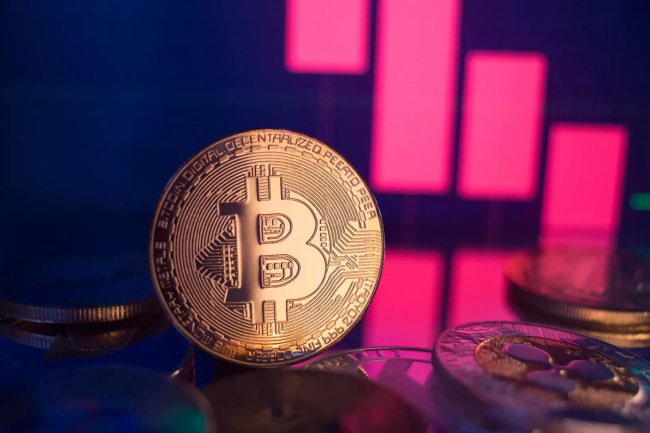 SICAK GELİŞME: Bitcoin Devleri, 14 Yıl Sonra Uyandı! BTC Satışı mı Olacak?