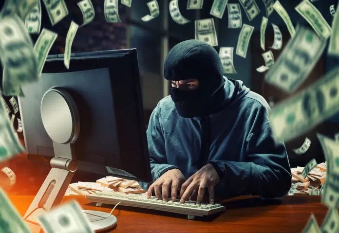 DİKKAT: Herkesteki Bu Uygulama ile Yatırımcıların Bitcoin ve Altcoin’leri Çalınıyor!